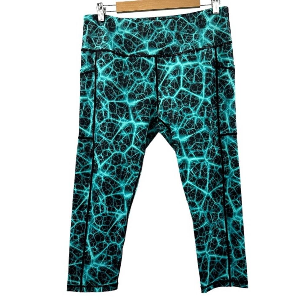 Constantly Varied Gear CVG Medium Blue Serenity Capri Crossfit Leggings Size XL